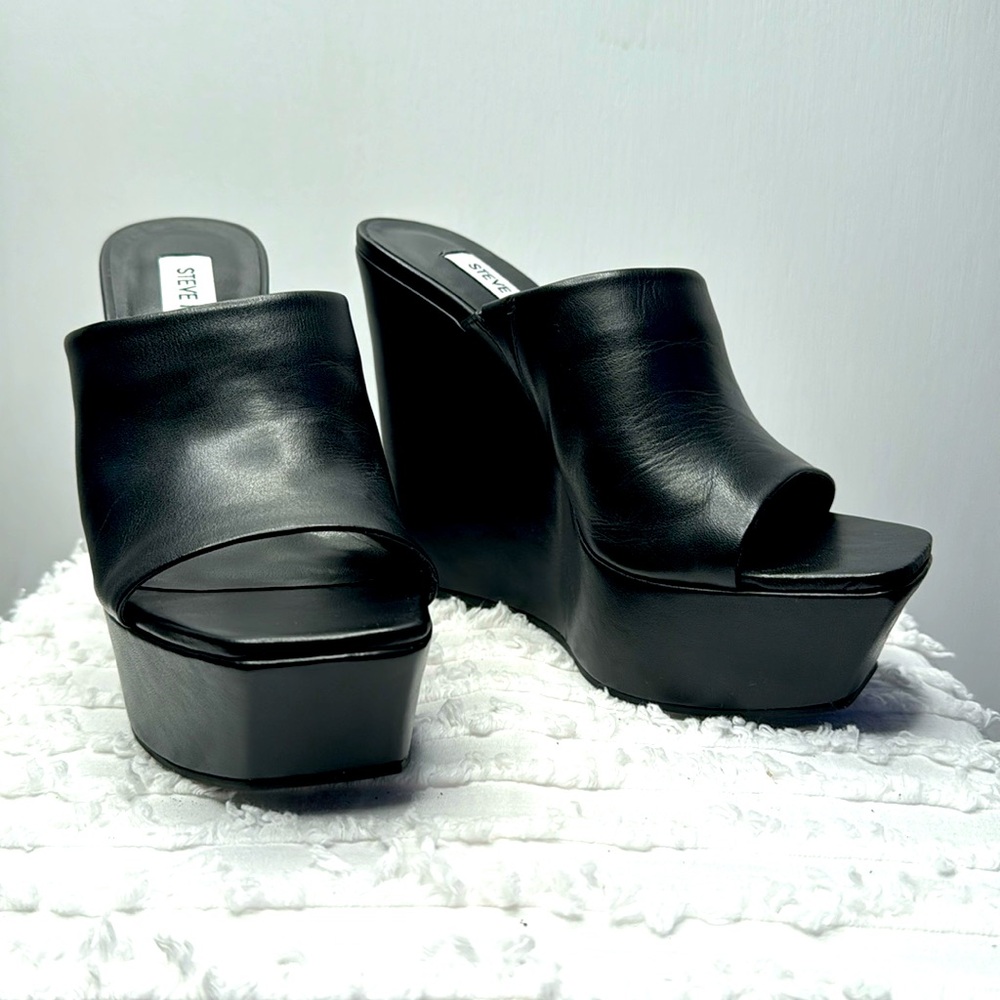 Steve Madden Barons Wedge Sandal